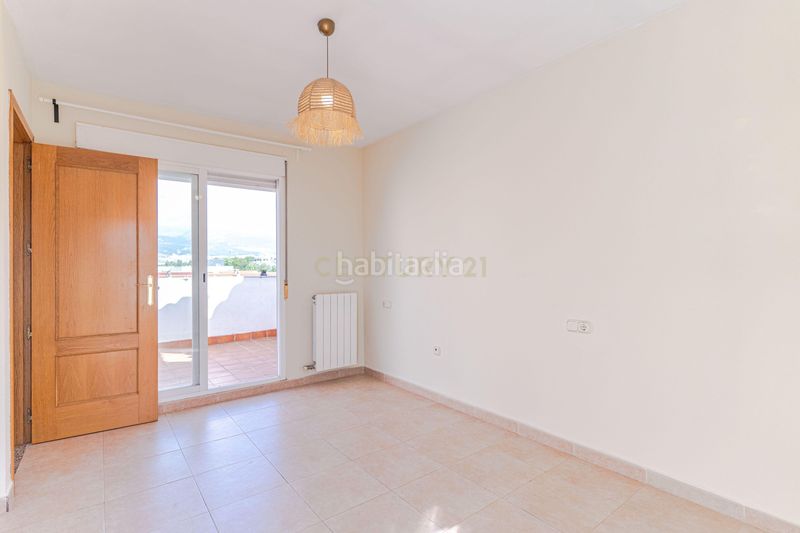 Foto fb6d2a98-e36a-410f-8d09-a06199c53ec9. Dúplex a San Antón Armilla