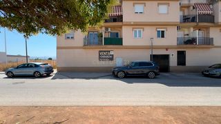 Geschäftsraum in Calle mar de alborán, 1, 18230 atarfe, granada, spain 1. 228 m de posibilidades en una zona residencial en crecimiento! l