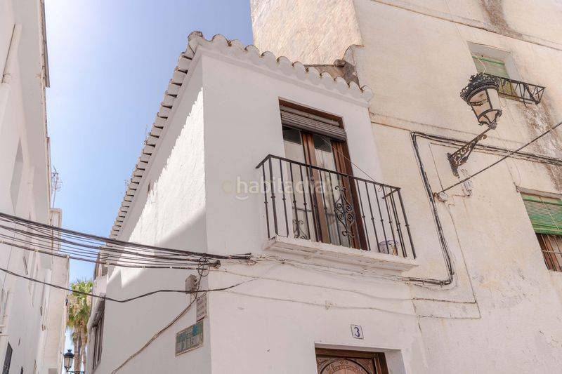 Foto ef6e9e30-f81b-40a9-b41b-2c7124258847. Casa a Almuñecar centro Almuñécar