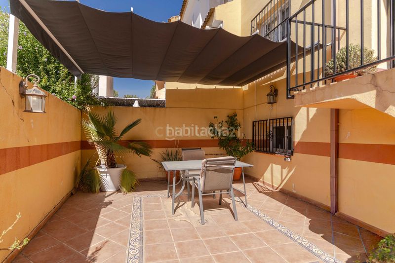 Foto 5a935740-7e01-457f-86b9-8757efcec3ee. Reihenhaus in calle rio aguas blancas in Cúllar Vega