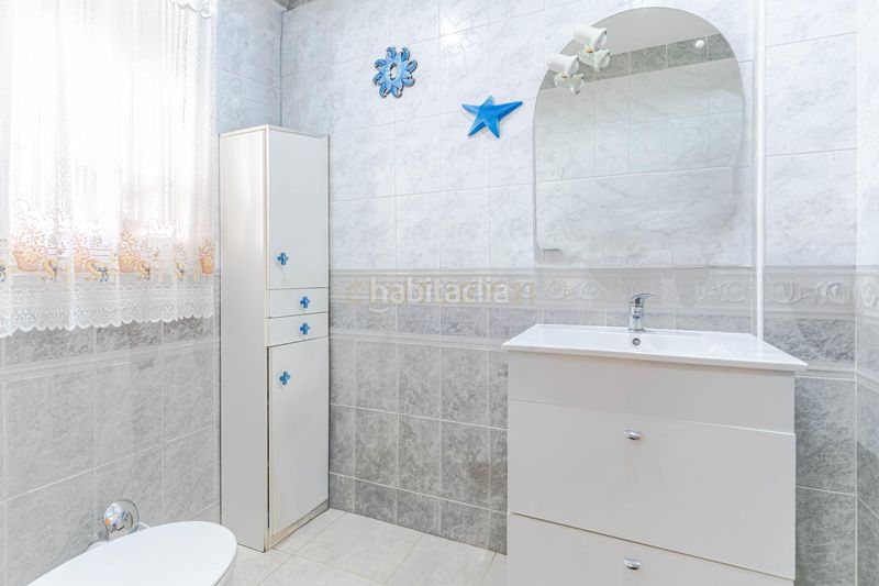 Foto a6ac649e-32a1-48ed-8d1f-84505d3241f4. Reihenhaus in calle rio aguas blancas in Cúllar Vega