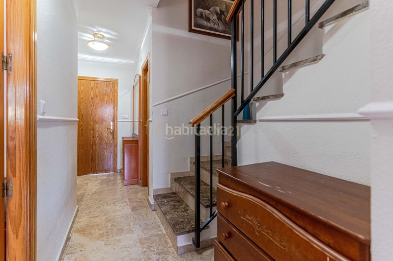 Foto b2db6e15-5004-4721-8100-92e855898a52. Reihenhaus in calle rio aguas blancas in Cúllar Vega
