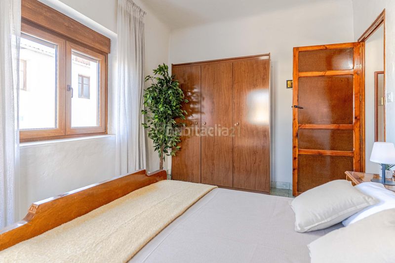 Foto f64c511b-d6ea-42f6-92d9-4f1420701d2a. Pis a Cádiar