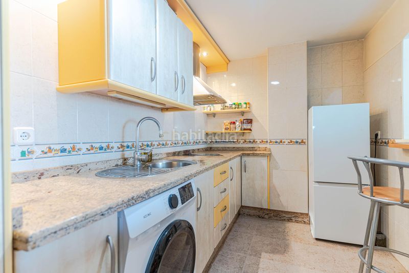 Foto cd8527a0-9a16-4aa7-8e1f-c8d0877887f1. Apartament a calle madre trinidad carreras hitos a Monachil