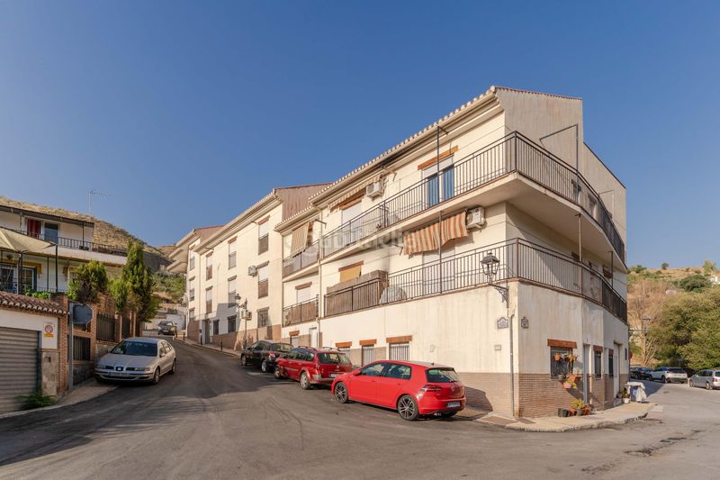 Foto d8708070-ac33-4fb8-b1f8-5f1f74a7e317. Apartament a calle madre trinidad carreras hitos a Monachil