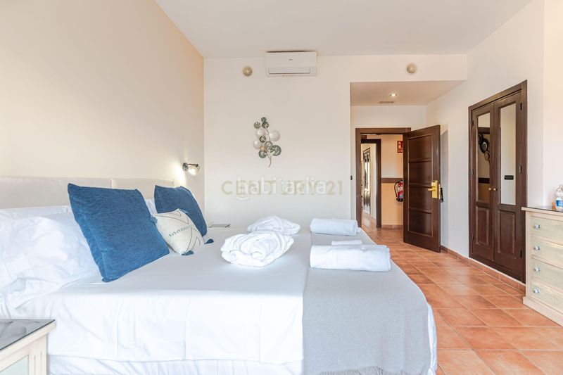 Foto 49be5238-827e-4982-b3a2-23debf2d44df. Edificio en calle salvador dalí hotel boutique a escasos minutos de la capital de granada en Cenes de la Vega