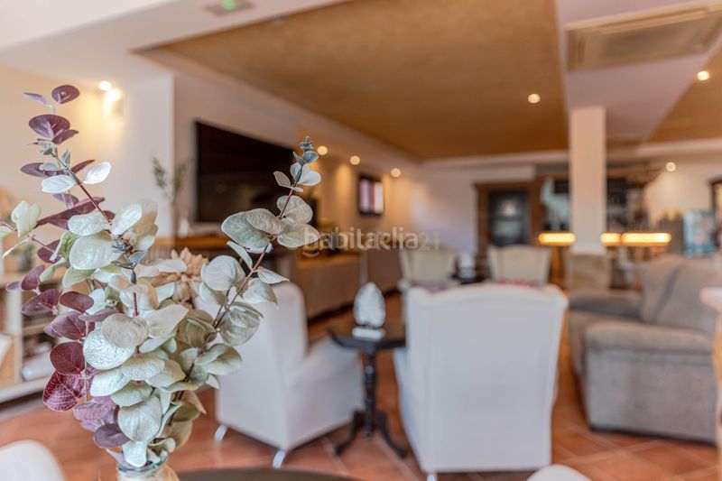 Foto ab1405ba-5779-470d-a7de-613893d502df. Edificio en calle salvador dalí hotel boutique a escasos minutos de la capital de granada en Cenes de la Vega