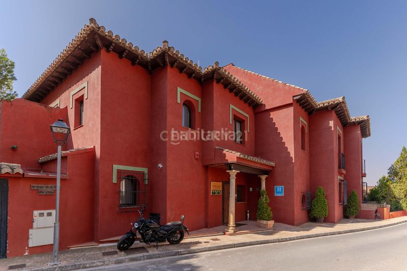 Foto ae8783be-481b-48a0-b2d5-c590c14d74bd. Edificio en calle salvador dalí hotel boutique a escasos minutos de la capital de granada en Cenes de la Vega