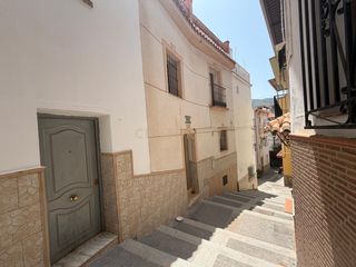 Reihenhaus  Calle san josé, 8, otívar, spain 8. Encanto, amplitud y tranquilidad en el corazón de ótivar