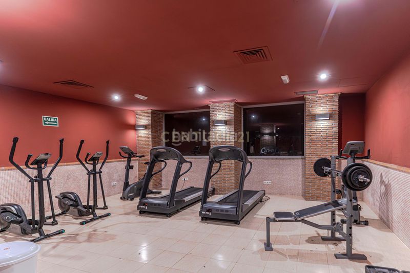 Foto 423f9733-6d06-44b8-868e-06b27738c6a8. Apartamento en calle sierra lujar fantástico piso con piscina y plaza de aparcamiento en Vélez de Benaudalla