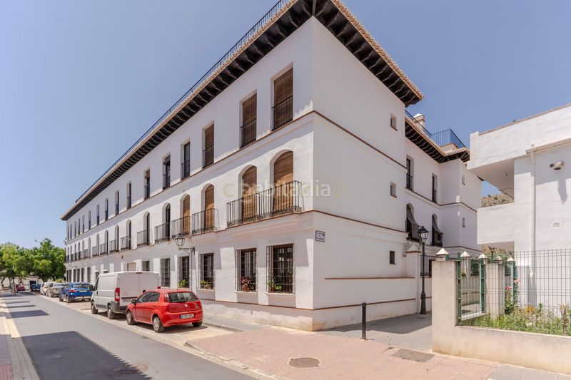 Foto 97c4c844-eda4-43ae-a7cb-38620e31aab4. Apartamento en calle sierra lujar fantástico piso con piscina y plaza de aparcamiento en Vélez de Benaudalla