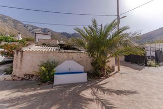 Haus  Calle san antonio, lagos, granada, spain. Casa en lagos para rehabilitar