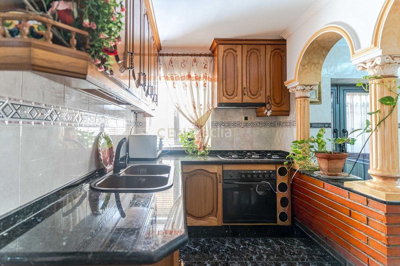 Foto c7cfb072-b4b6-45b1-8df3-fa4b9d7ed6ed. Casa en calle peñuelas altas casa con encanto rústico cerca de la playa en Molvízar