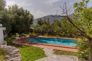 Casa  C. beber, 2, órgiva, spain 2. Maravillosa propiedad en orgiva. un refugio de paz y bienestar.
