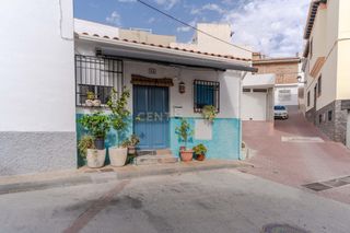 House  Calle parradas, 34, vélez de benaudalla, spain 34. Encantadora casa en vélez de benaudalla