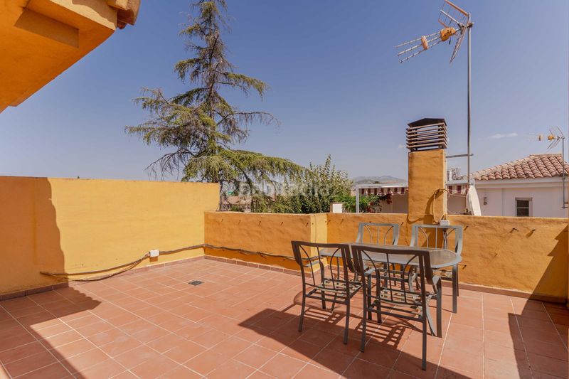 Foto e76d9d0a-af9b-4b08-8105-16fcdedf4a6b. Casa a c. celso a San Miguel Armilla