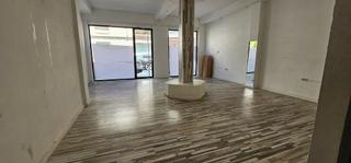 Lloguer Local Comercial a Buen suceso 46. Local comercial en pleno centro de cieza