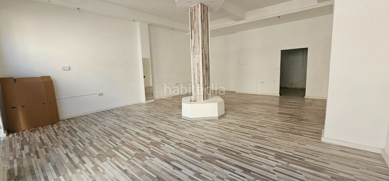 Foto 75ca40e4-e84f-4b57-ac5d-9f4cfec4c4e4. Lloguer local comercial a buen suceso 46 a Cieza