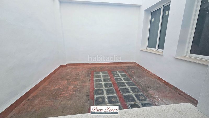 Foto f6430b46-46c9-461d-b73f-f951fa34496f. Lloguer local comercial a Cieza
