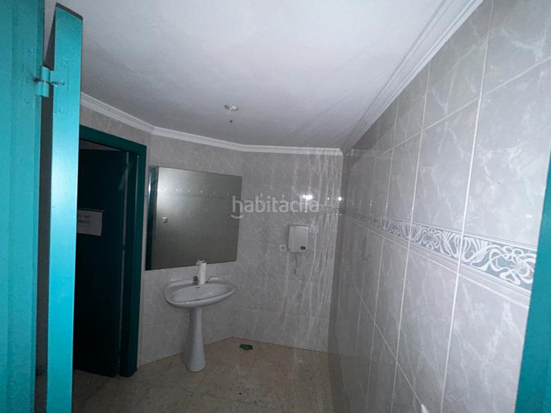 Foto 8f38f156-5b15-4266-949e-1e158cf04cc5. Rent office space in calle sevilla 21 in Casco Antiguo Algeciras