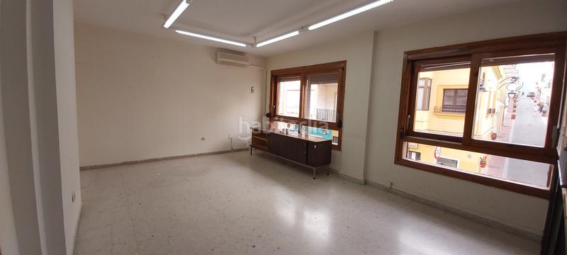 Foto a9533ad8-f5f6-4765-b606-dfca76c7c14c. Rent office space in calle sevilla 21 in Casco Antiguo Algeciras