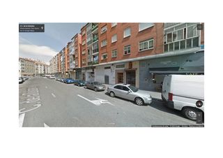 Local Comercial a Dulzaina kalea 4. C/ dulzaina nº 4 y c/ txistularis nº 5. amplio local comercial c
