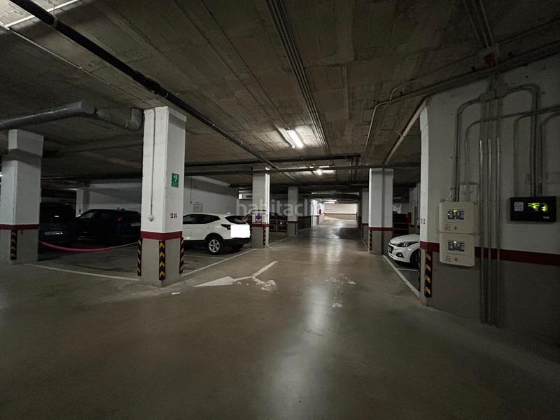 Foto 9f0c1d90-71b0-4f1c-8b76-7ab82fb70185. Parking voiture dans avenida virgen del carmen 63 dans Algeciras