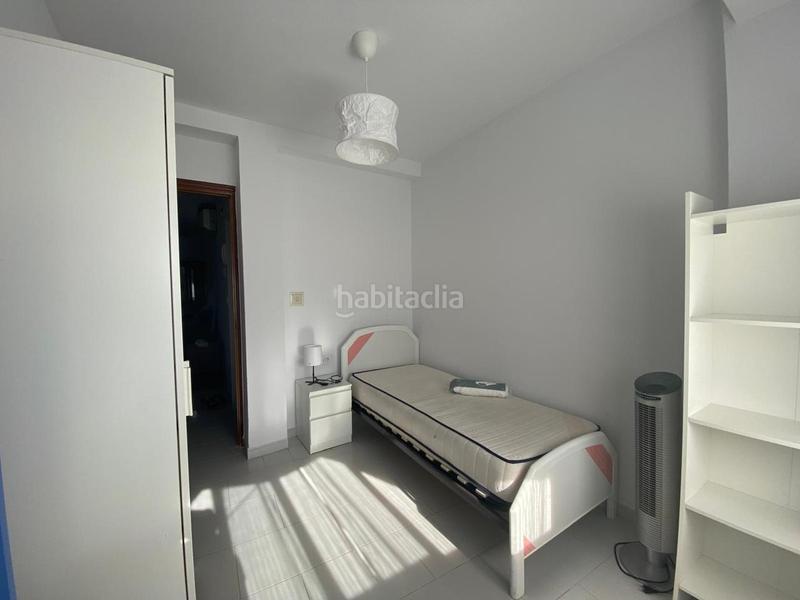 Foto 83d9f6ef-06ca-4511-aa9f-6b4ed3f952f9. Alquiler piso junto a chimeneón piso alquiler amueblado para curso escolar 3 dormitorios muebles a estrenar 600 mes en Córdoba