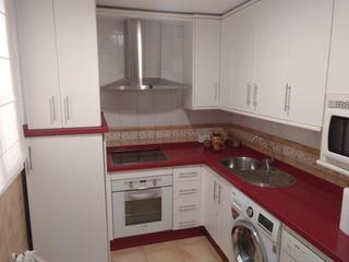 Rent Flat in Centro. Junto conservatorio  2 dormitorios  amueblado  lujo  775  mes