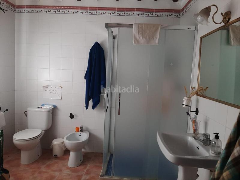 Foto efd9ab1f-eb09-48b1-8624-b2e53f833695. Casa con parcheggio piscina in Carcabuey