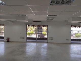 Affitto Ufficio in Centro. Alquiler oficina diáfana  paseo de la victoria  1.900