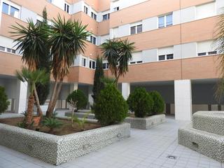Lloguer Pis a Huerta de la Reina - Trassierra. Vial norte  prácticamente a estrenar  2 dormitorios  2 baños  co