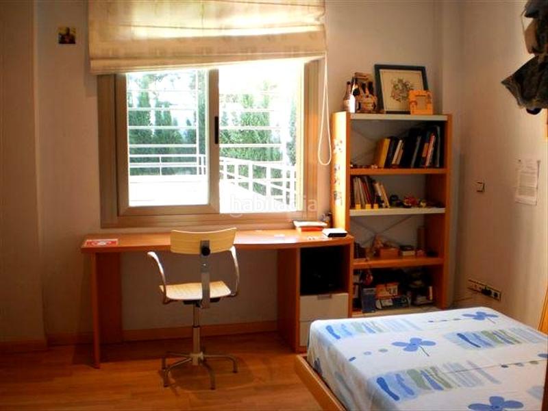 Foto d250d100-2b0c-4ba5-95ca-f43e38c94db0. Casa con parcheggio piscina in El Brillante -El Naranjo - El Tablero Córdoba