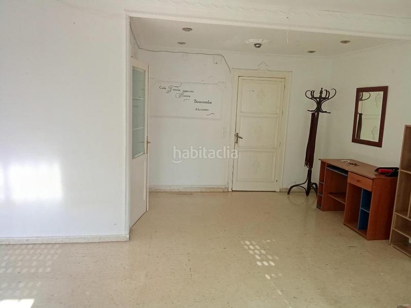 Foto f95ba37d-4fbf-456e-9d18-189267702e1f. Rent ground floor with parking in casco histórico - ribera - san basilio Córdoba