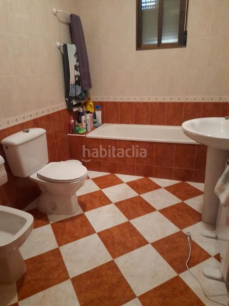Foto ed70e5d6-5474-472e-b1de-d4e52fc75f5e. Casa amb piscina a Poniente-Norte - Miralbaida - Parque Azahara Córdoba