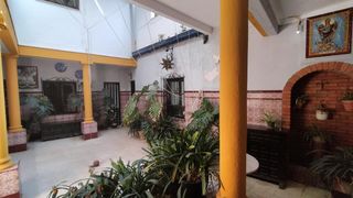 Maison à Casco Histórico  - Ribera - San Basilio. Zona magdalena  casa independiente 3 plantas  347 m2  285.000