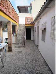 Casa en Posadas. Posadas  casa independiente en venta dos casas en origen  una pl