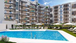 Rent Ground floor in Ciudad Jardín - Zoco. Junto hospital quirón  2 dormitorios  cochera  piscina  895  mes