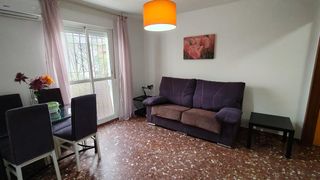Rent Ground floor  San basilio. San basilio  1 dormitorio  amueblado  climatizado  495  mes