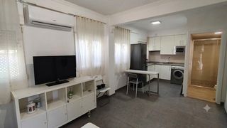 Rent Loft in Vista Alegre - Parque Cruz Conde. Loft en parque cuz conde, junto a hospital general y reina sofía