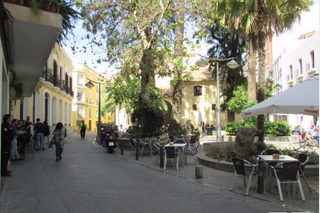 Location Local commercial à Centro. Córdoba capital. local comercial  situado a escasos minutos del