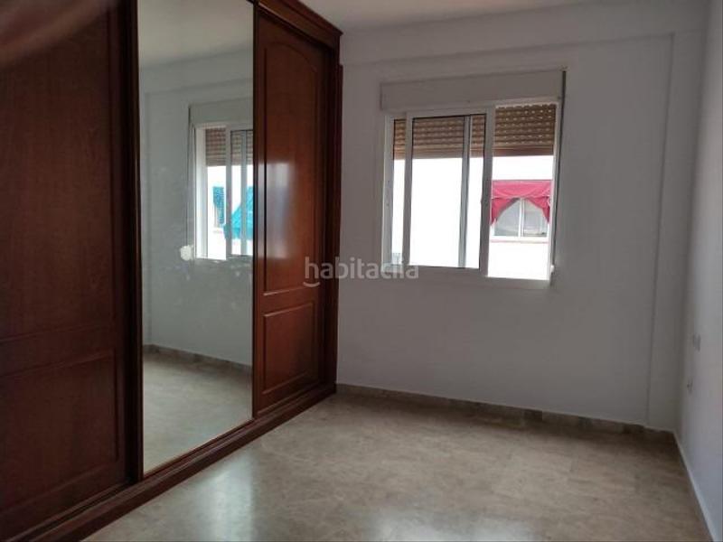 Foto 14a0bbbd-8451-4e82-bfa8-a3fb698e0100. Maison jumelée avec parking dans casco histórico - ribera - san basilio Córdoba