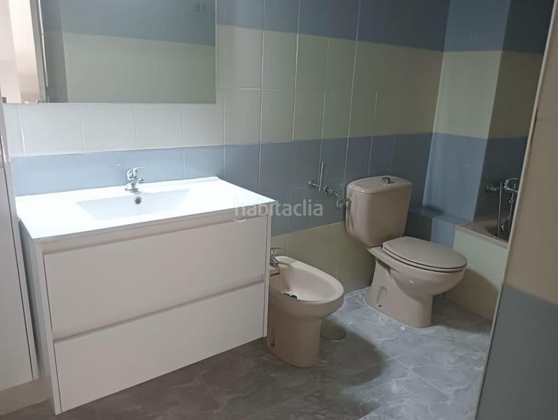 Foto c76d6d11-3ea6-4082-8460-88bfc086d741. Maison jumelée avec parking dans casco histórico - ribera - san basilio Córdoba