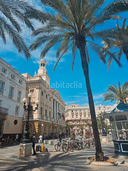 Foto f2dc1096-87f4-46e0-b9fd-a6ccc4f59e20. Lloguer dúplex a El Pópulo - Santa María Cádiz