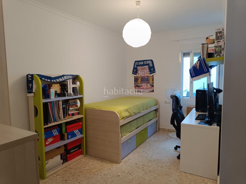 Foto 73860c45-ebc3-41d4-a72f-1d8c006145cc. Piso amplia vivienda de 3 dormitorios en Barriada de Andalucía - Ardila San Fernando