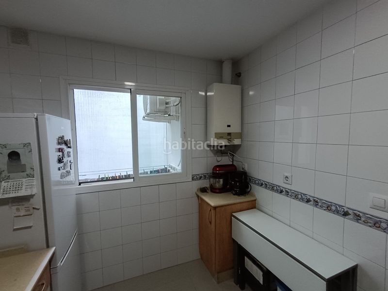 Foto 95661fba-388f-4832-8936-a70e3191131c. Piso amplia vivienda de 3 dormitorios en Barriada de Andalucía - Ardila San Fernando