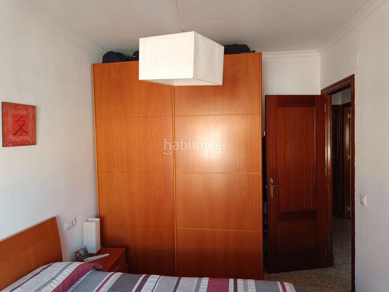 Foto ca82e3f2-125b-466b-bdb3-7e5b7e0378c5. Piso amplia vivienda de 3 dormitorios en Barriada de Andalucía - Ardila San Fernando