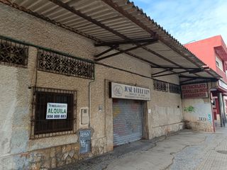 Local Comercial a Avenida del Estrecho