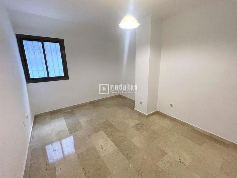 Foto e8bc50d4-7b4e-4216-b6ed-444b2fb726af. Location appartement dans ronda de los tejares 19 dans Córdoba