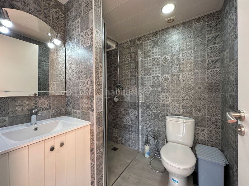 Foto 9e1122bd-8797-46cc-86b1-ec5676665459. Casa amb calefacció aparcament piscina a Fenals Lloret de Mar